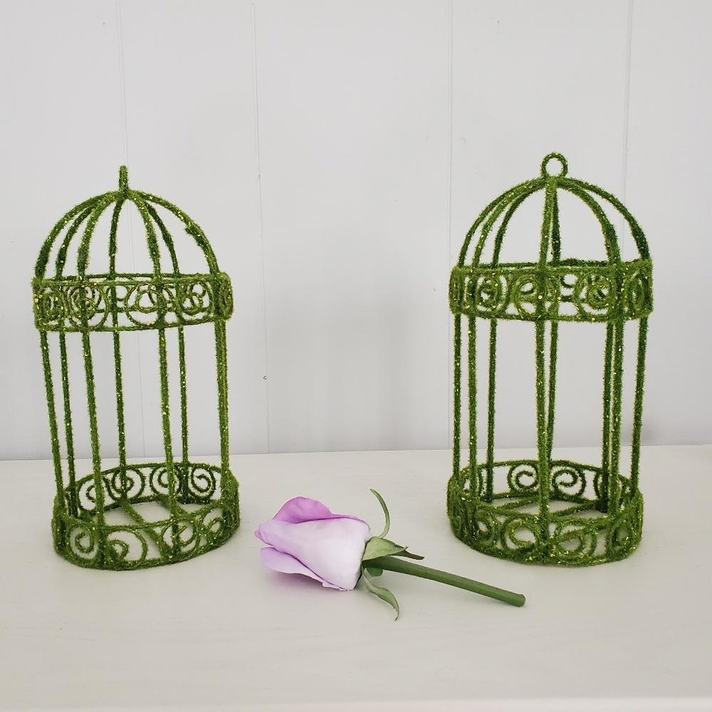 Aviary garden birdcage decor - set of 2, good condition
